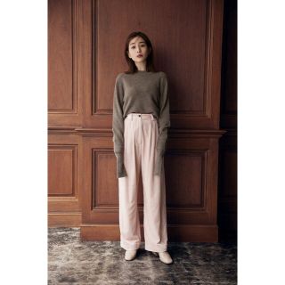 クラネ(CLANE)のCLANE 田中みな実　COLOR LINE VELOR PANTS(カジュアルパンツ)