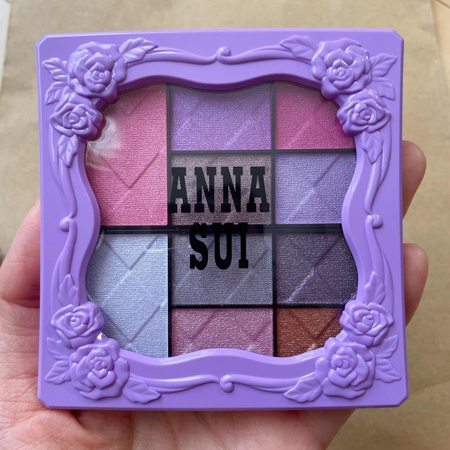 ANNA SUI(アナスイ)のアナスイ メイクアップ パレット03〈アイカラー・チークカラー〉 コスメ/美容のベースメイク/化粧品(アイシャドウ)の商品写真