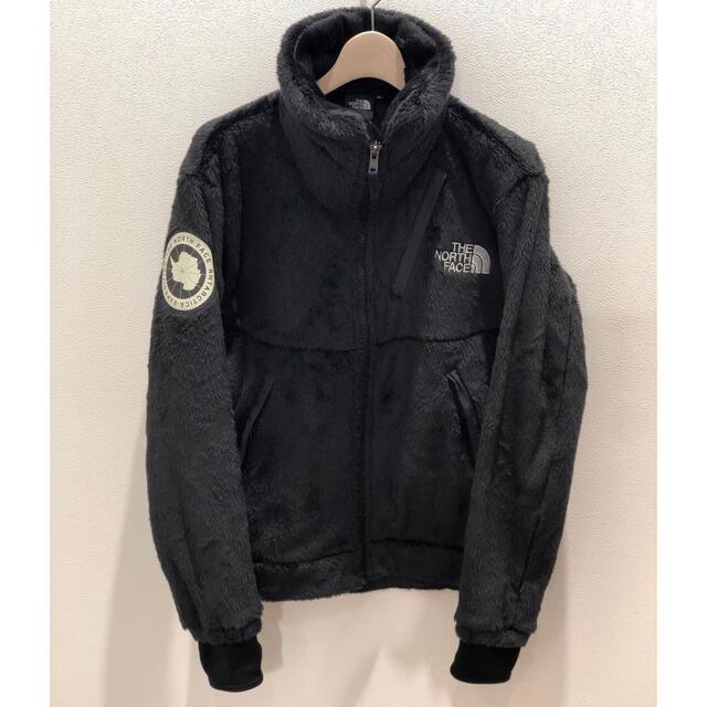 THE NORTH FACE(ザノースフェイス)の【Mサイズ ブラック 新品未着用】ノースフェイス バーサロフト ジャケット K メンズのジャケット/アウター(ブルゾン)の商品写真