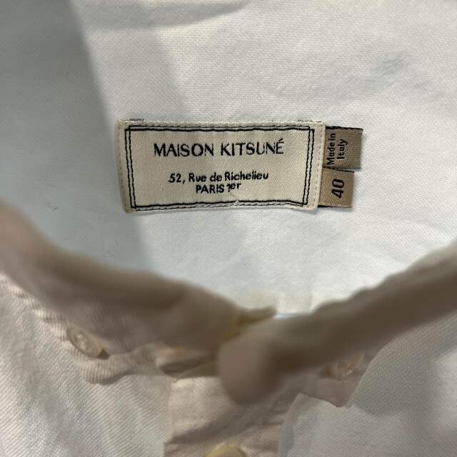 MAISON KITSUNE'(メゾンキツネ)のMAISON KITSUNE メゾンキツネ　オックスフォードボタンダウンシャツ メンズのトップス(シャツ)の商品写真