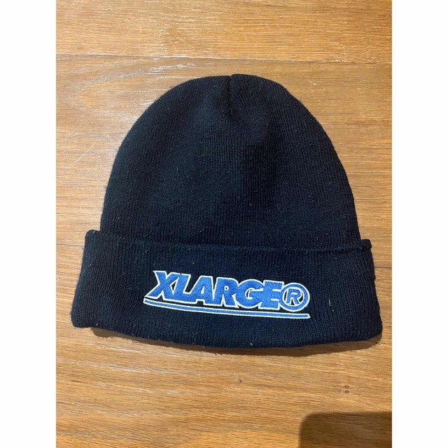 XLARGE(エクストララージ)の【値下げ】ＸLARGE ニットキャップ　ビーニー　エクストララージ　ニューエラ メンズの帽子(ニット帽/ビーニー)の商品写真