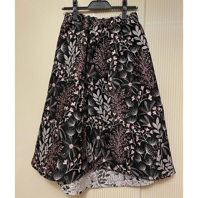 Drawer(ドゥロワー)の未使用❤️rosymonster リバーシブル フラワージャガードスカート レディースのスカート(ひざ丈スカート)の商品写真