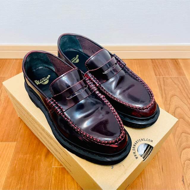 Dr.Martens(ドクターマーチン)のDr.Martens ペントン チェリーレッド ARCADIA UK5 レディースの靴/シューズ(ローファー/革靴)の商品写真