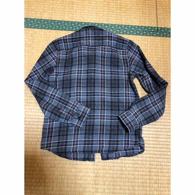 チェックシャツ　黒　160 キッズ/ベビー/マタニティのキッズ服男の子用(90cm~)(ブラウス)の商品写真