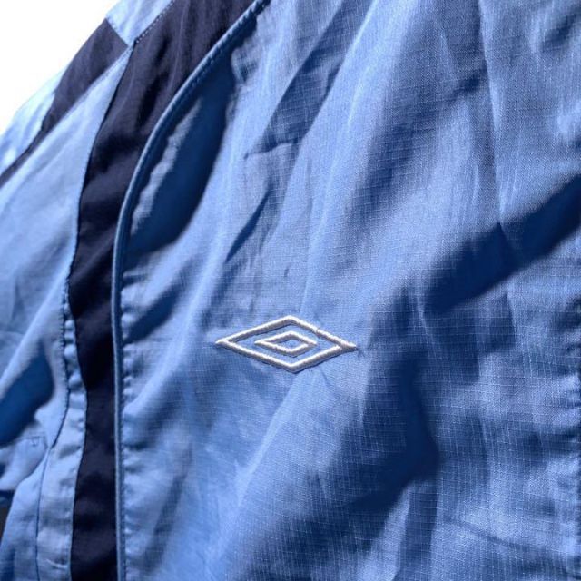 UMBRO(アンブロ)の00s 古着 UMBRO ナイロンジャケット ブルゾン 水色 L 常田大希 刺繍 メンズのジャケット/アウター(ナイロンジャケット)の商品写真