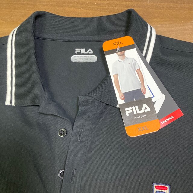 FILA(フィラ)のＦＩＬＡ　ポロシャツ　黒 メンズのトップス(ポロシャツ)の商品写真