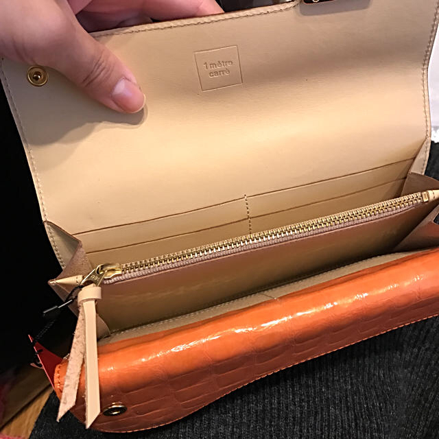 1metre carre(アンメートルキャレ)の1metre carre  本革 長財布 オレンジ レディースのファッション小物(財布)の商品写真