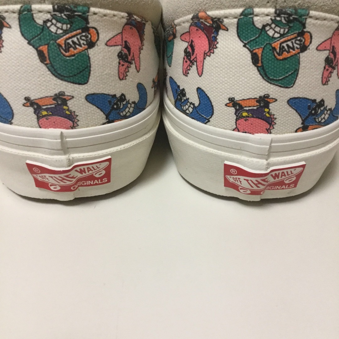 VANS(ヴァンズ)のVans SPONGEBOB Slip-On US10 28cm メンズの靴/シューズ(スリッポン/モカシン)の商品写真