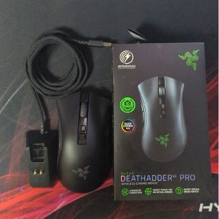 レイザー(Razer)のRazer DEATHADDER V2 PRO + mouse dock(PC周辺機器)