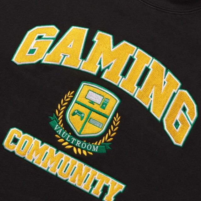 VGC COLLEGE LOGO CREWNECK / BLK | gualterhelicopteros.com.br