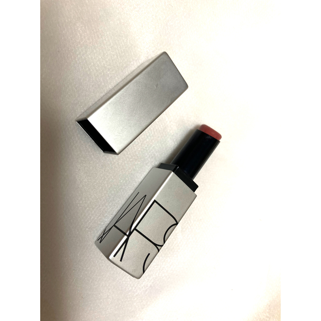 NARS(ナーズ)のNARS ソフトマットティンティッドリップバームNo.362 ピンクヌード コスメ/美容のベースメイク/化粧品(口紅)の商品写真