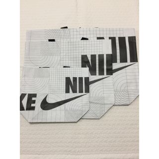 ナイキ(NIKE)のNIKE ショップ袋 エコバッグ【 S・ M・Ｌ 】× 各1枚　(エコバッグ)