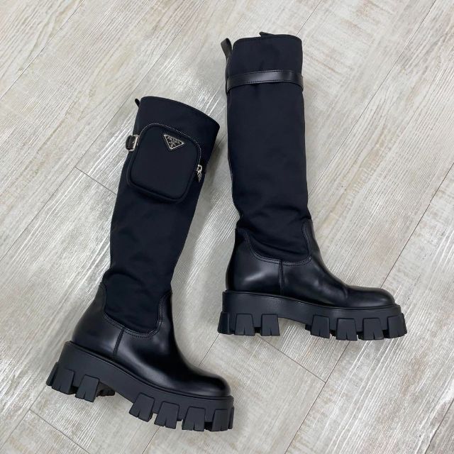 PRADA - prada モノリスロングブーツ raf simons プラダ ラフシモンズの通販 by hinusy's shop|プラダならラクマ PRADA - prada モノリスロングブーツ raf simons プラダ ラフシモンズの通販 by hinusy's shop|プラダならラクマ