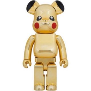 メディコムトイ(MEDICOM TOY)のBE@RBRICK ピカチュウ GOLD CHROME Ver. 1000％(その他)