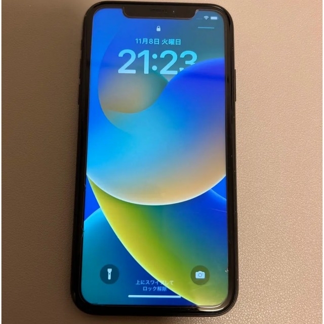 iPhone(アイフォーン)のiPhone XR 10r 128GB ブラック スマホ/家電/カメラのスマートフォン/携帯電話(スマートフォン本体)の商品写真