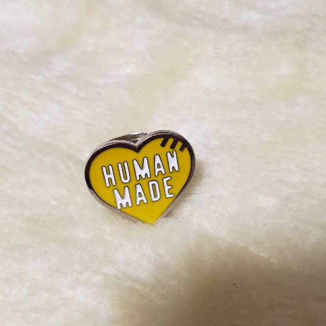 HUMAN MADE(ヒューマンメイド)のヒューマンメード イエロー　ハート リング メンズのアクセサリー(リング(指輪))の商品写真