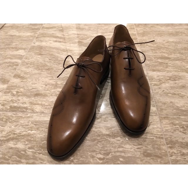 【新品未使用】ベルルッティ: ブラウン靴 (サイズ:10)