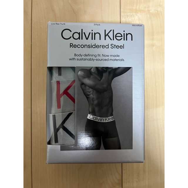 Calvin Klein(カルバンクライン)の新品 カルバンクライン ３枚セット ボクサーパンツ メンズのアンダーウェア(ボクサーパンツ)の商品写真