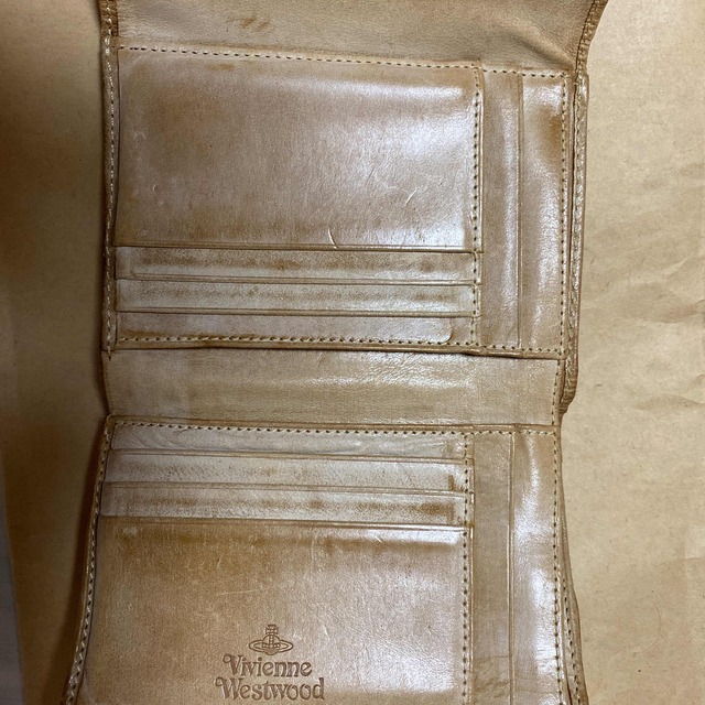 Vivienne Westwood(ヴィヴィアンウエストウッド)の折りたたみ財布 メンズのファッション小物(折り財布)の商品写真