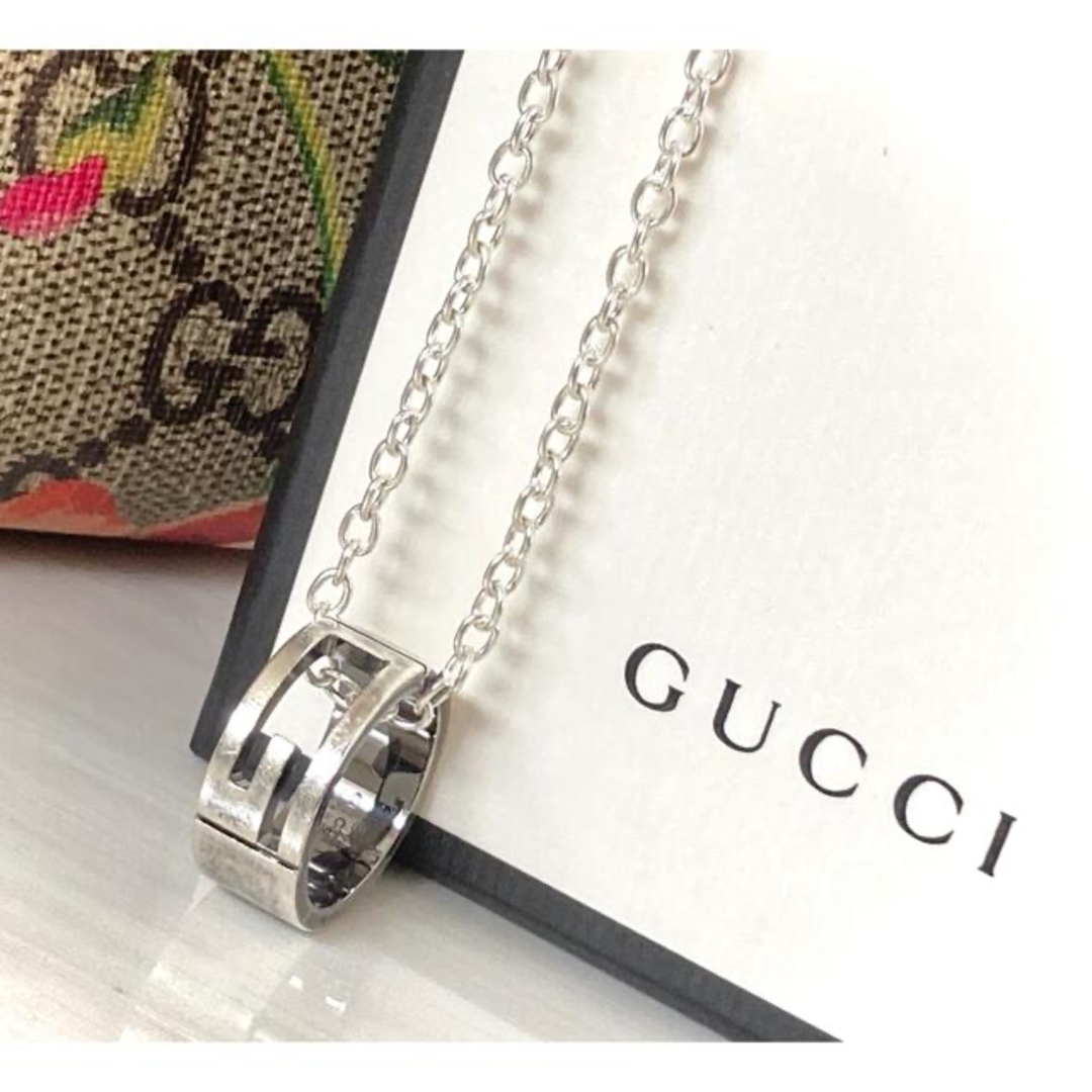 グッチ ブランデッドG/シルバー Gリング ネックレス Gカット(size9) グッチ ブランデッドG/シルバー Gリング ネックレス Gカット(size9)