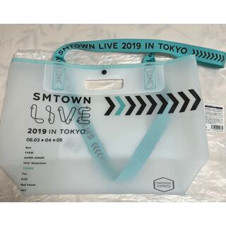 シャイニー(SHINee)の2019 shinee『SMtown  LIVE in 東京』のトートバッグ(K-POP/アジア)