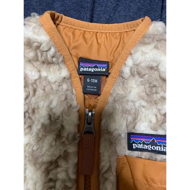 patagonia(パタゴニア)のPatagonia ボアベスト キッズ/ベビー/マタニティのベビー服(~85cm)(ジャケット/コート)の商品写真