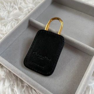 クリスチャンディオール(Christian Dior)の【美品】dior レザーチャーム(キーホルダー)