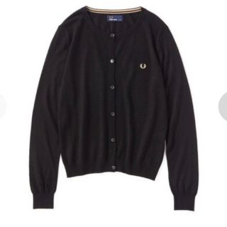 フレッドペリー(FRED PERRY)の【未使用•タグ付き】FRED PERRY ニットカーディガン(カーディガン)