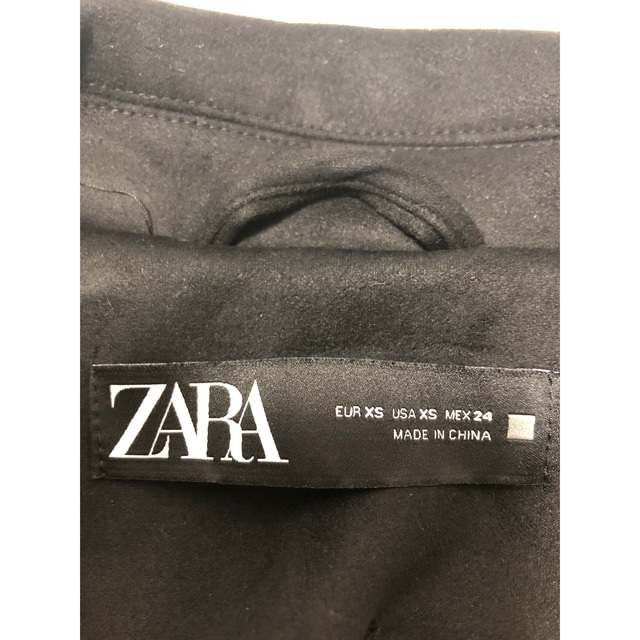 ZARA(ザラ)のZARA ザラ フェイクスエード ダブルブレスト ベスト レディースのトップス(ベスト/ジレ)の商品写真