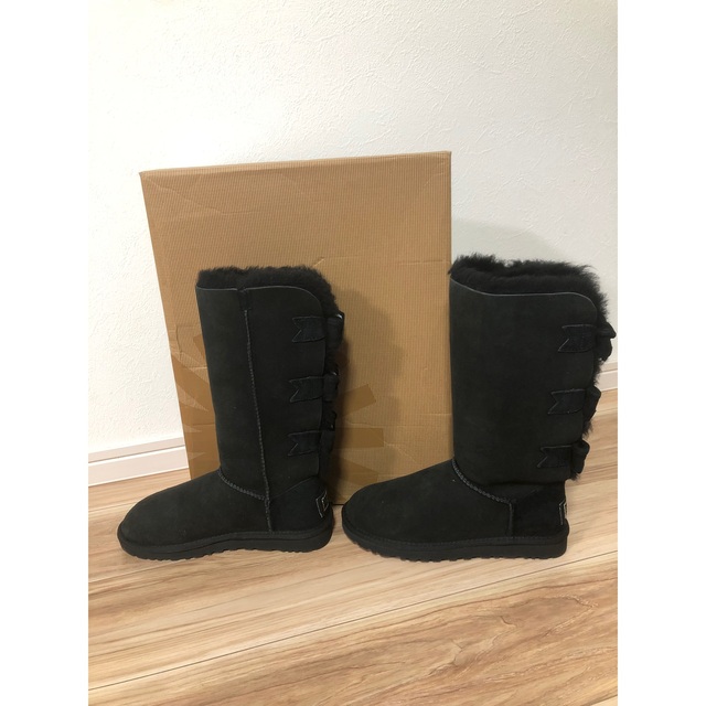 専用 UGG アメリー AMELIE 定価69800円 ブラック スワロフスキーブーツ