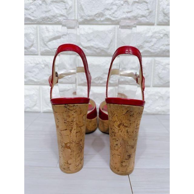 miumiu(ミュウミュウ)の美品✨レア商品　ミュウミュウ miumiu ミュール レディース 赤　レッド レディースの靴/シューズ(サンダル)の商品写真