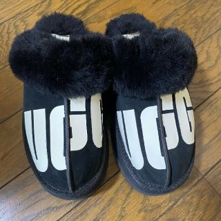 アグ(UGG)のUGG  デスケット ロゴ チョップド スリッポン(サンダル)