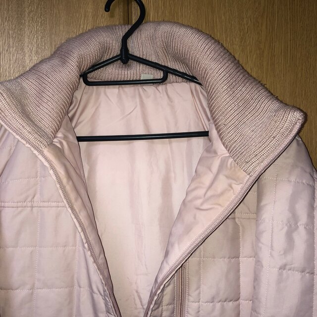 UNIQLO(ユニクロ)のユニクロ　L  機能性中綿コート　ピンク レディースのジャケット/アウター(その他)の商品写真