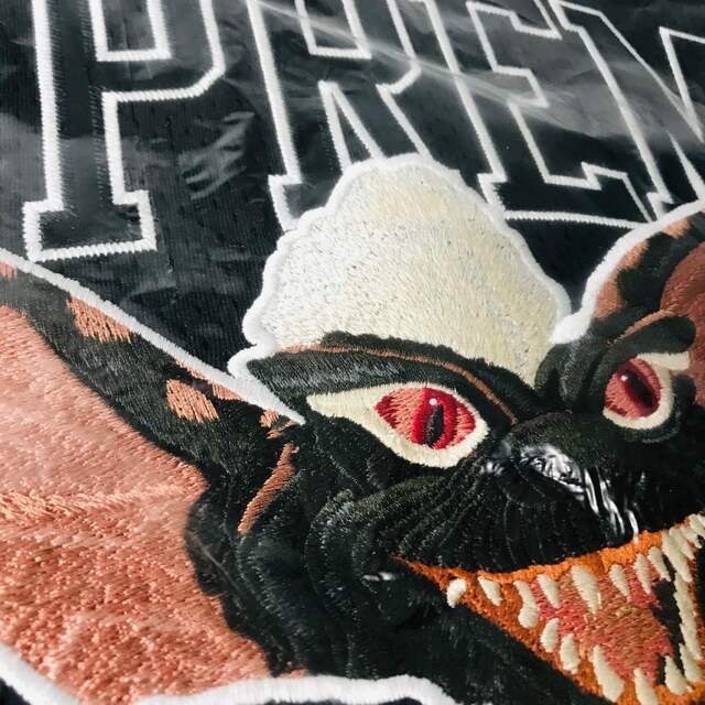 Supreme(シュプリーム)のsupreme gremlins hockey jersey Mサイズ メンズのトップス(Tシャツ/カットソー(七分/長袖))の商品写真