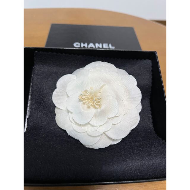 CHANEL♡カメリアコサージュ