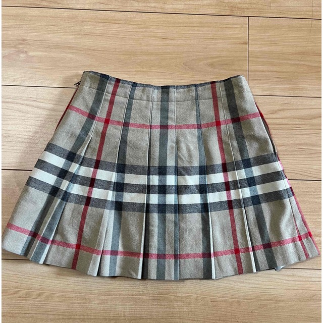 BURBERRY(バーバリー)のバーバリー 巻きスカート キッズ/ベビー/マタニティのキッズ服女の子用(90cm~)(スカート)の商品写真