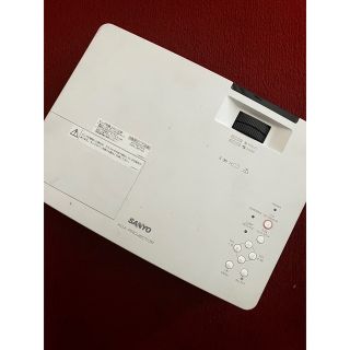 美品　SANYO プロジェクター　XGA 品番LP-XK3010