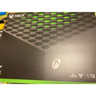 エックスボックス(Xbox)のxbox series x 本体 新品未開封　店舗印なし(家庭用ゲーム機本体)