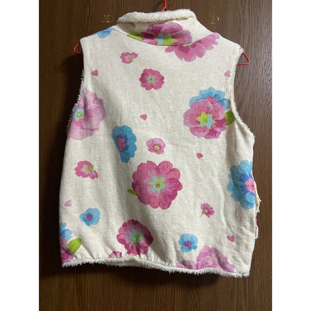 23.ベスト キッズ/ベビー/マタニティのキッズ服女の子用(90cm~)(ジャケット/上着)の商品写真