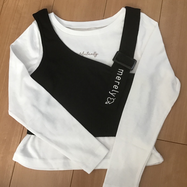 しまむら(シマムラ)のTシャツ キッズ/ベビー/マタニティのキッズ服女の子用(90cm~)(Tシャツ/カットソー)の商品写真