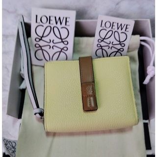 ロエベ(LOEWE)の最終　美品ロエベ♥バーティカルコンパクト　ジップウォレット　財布　箱／保存袋あり(財布)