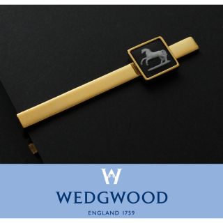 ウェッジウッド(WEDGWOOD)の9169◆ウェッジウッド◆ネクタイピン◆ジャスパーウェア◆黒ゴールド～馬スクエア(ネクタイピン)