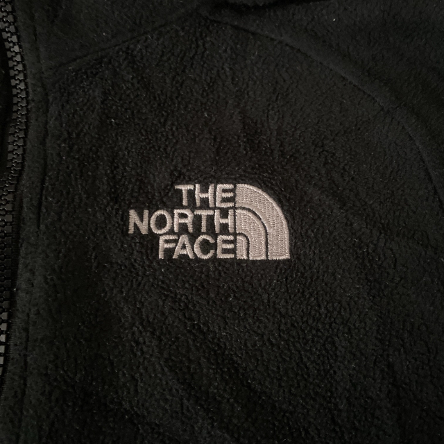 ノースフェイス 海外 フリースジャケット ロゴ刺繍 ブラック レディースXS