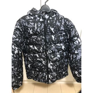 ナイキ(NIKE)の中古ナイキダウン風カモフラジャンパー　150㌢(ジャケット/上着)