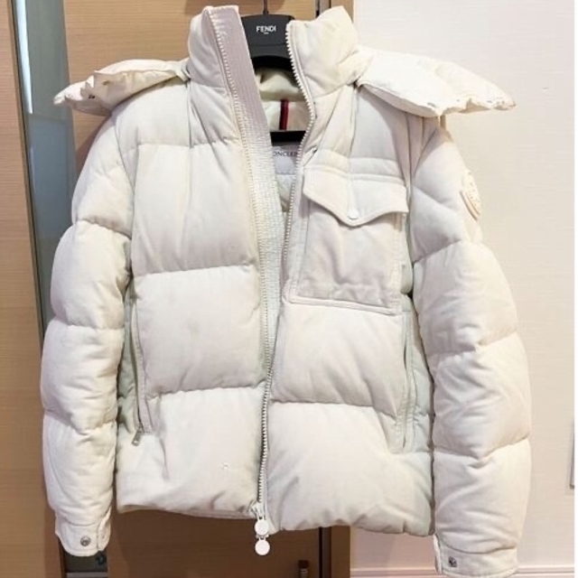 売り切り‼️完全正規品 MONCLER ダウン コーデュロイ クリーム