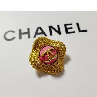 シャネル(CHANEL)のシャネル ボタン ピンク ゴールド(各種パーツ)