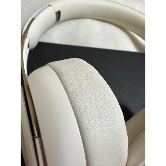 Beats by Dr Dre(ビーツバイドクタードレ)のBeats by Dr Dre SOLO PRO IVORY スマホ/家電/カメラのオーディオ機器(ヘッドフォン/イヤフォン)の商品写真