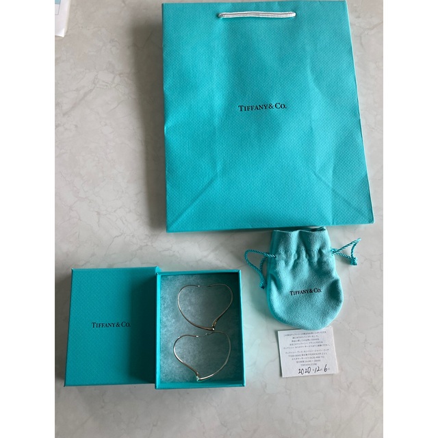 Tiffany & Co.(ティファニー)の☆桃様専用☆tiffany オープンハートフープピアス　ミディアムサイズ エンタメ/ホビーのトレーディングカード(その他)の商品写真