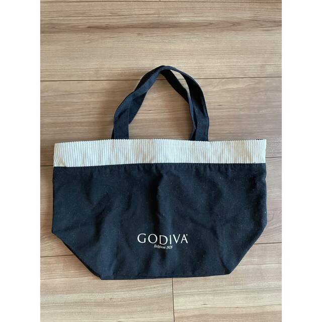 GODIVA(ゴディバ)の新品未使用☆ゴディバ　トートバッグ レディースのバッグ(トートバッグ)の商品写真
