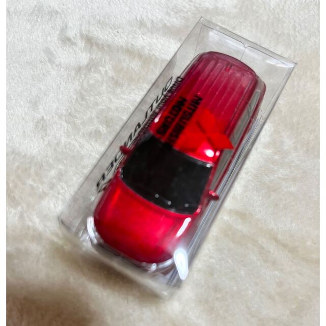 三菱(ミツビシ)の三菱 MITSUBISHI アウトランダー 赤 ミニカー エンタメ/ホビーのおもちゃ/ぬいぐるみ(ミニカー)の商品写真